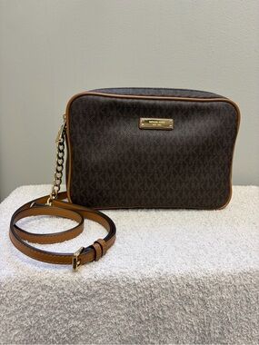 Michael Kors Jet Set Brown and Tan MK Signature Crossbody